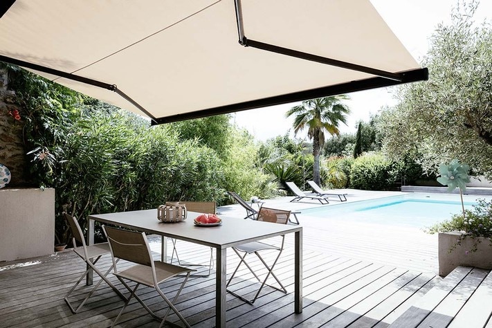 Clean Awning terrace pool