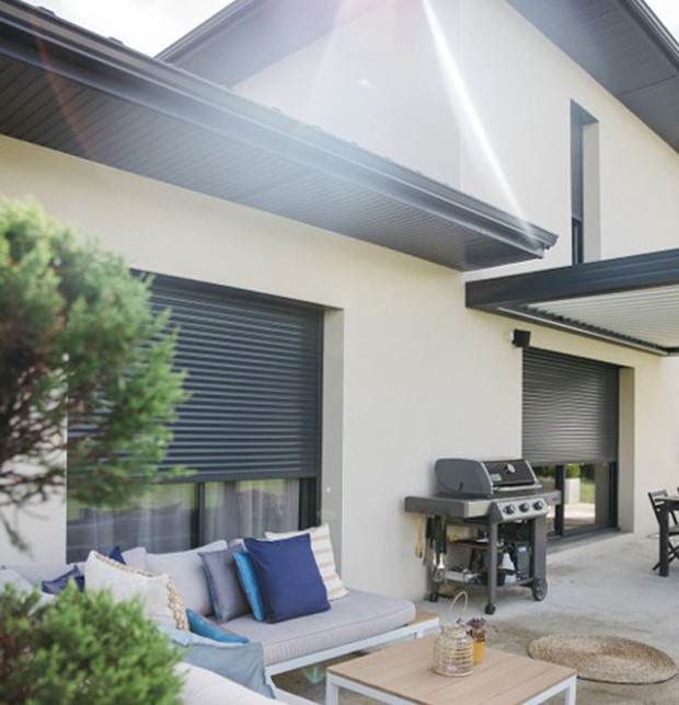 somfy-roller-shutters-outdoor-quote